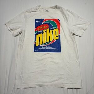 Nike Shirt small